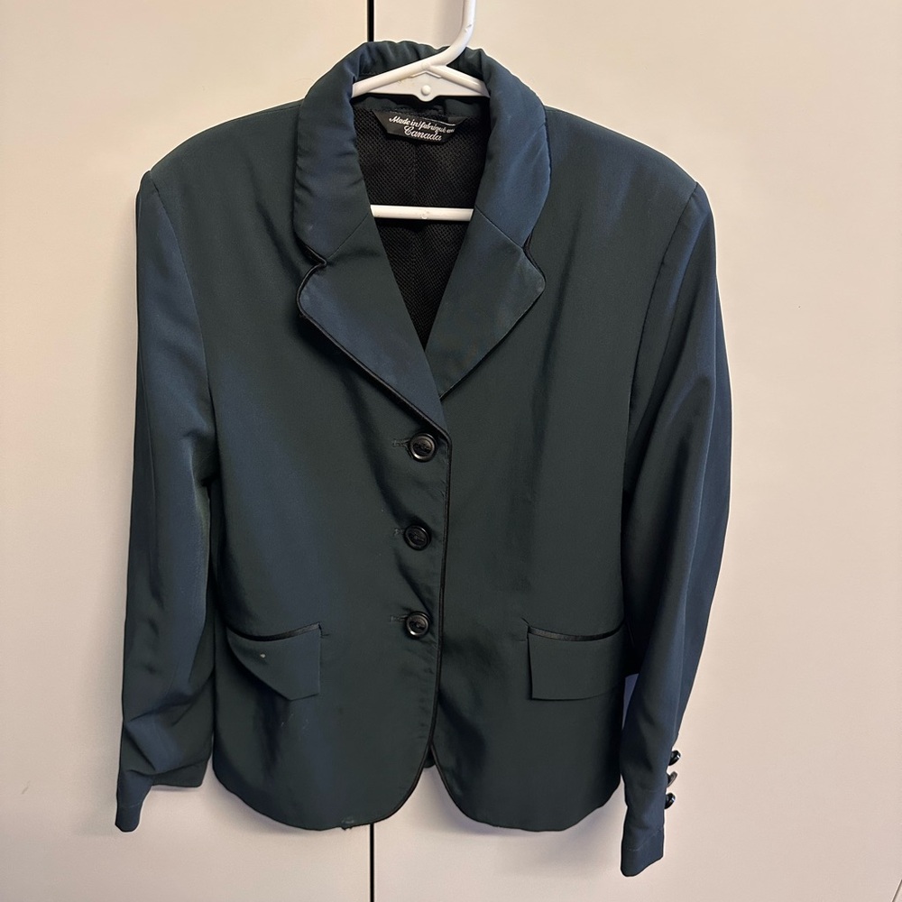 Girls size 8/10 hunt seat jacket